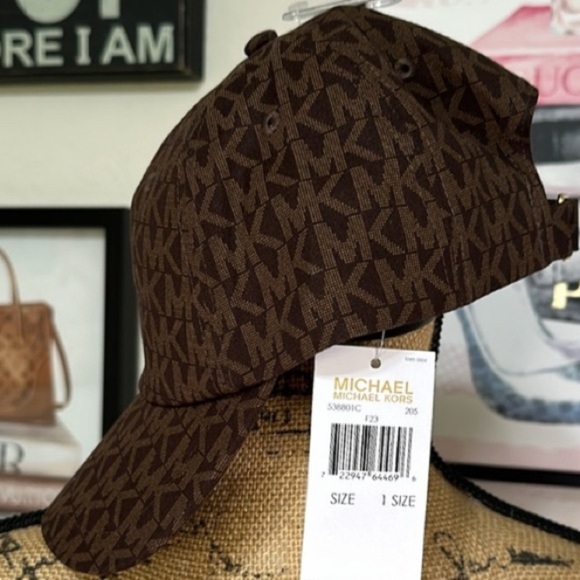 Michael Kors MK Logo Baseball Cap, Gold Hardware Velcro Strap Brown One size NWT - Picture 6 of 6